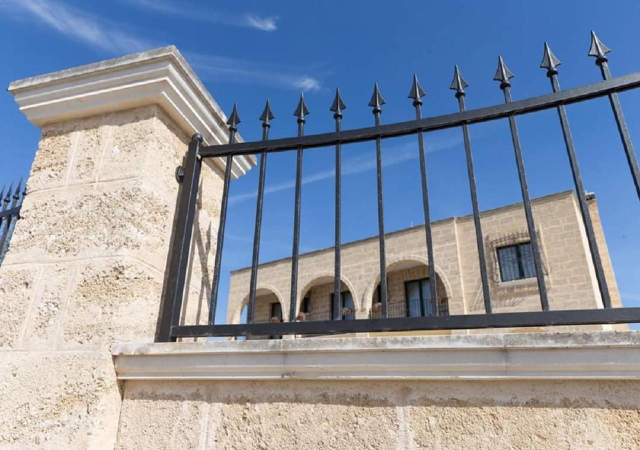 Villa Arneide Bed And Breakfast Torre Lapillo Exterior foto