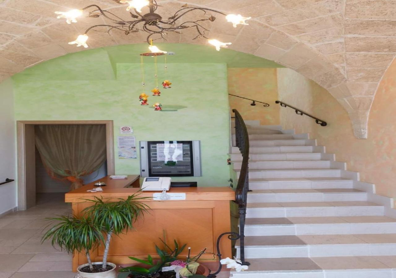 Villa Arneide Bed And Breakfast Torre Lapillo Exterior foto