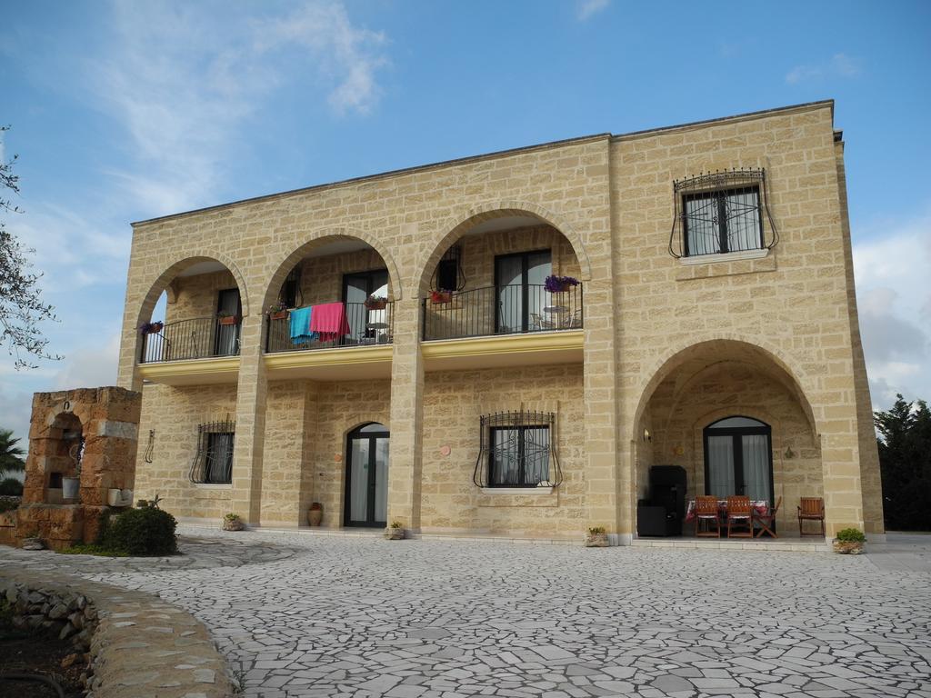 Villa Arneide Bed And Breakfast Torre Lapillo Exterior foto