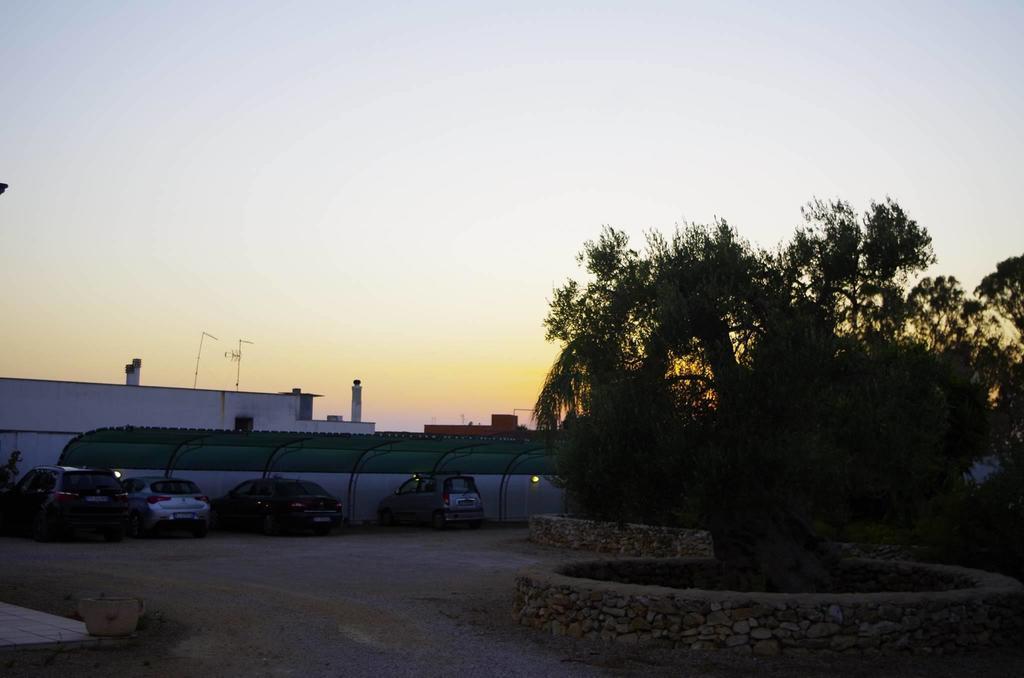 Villa Arneide Bed And Breakfast Torre Lapillo Exterior foto