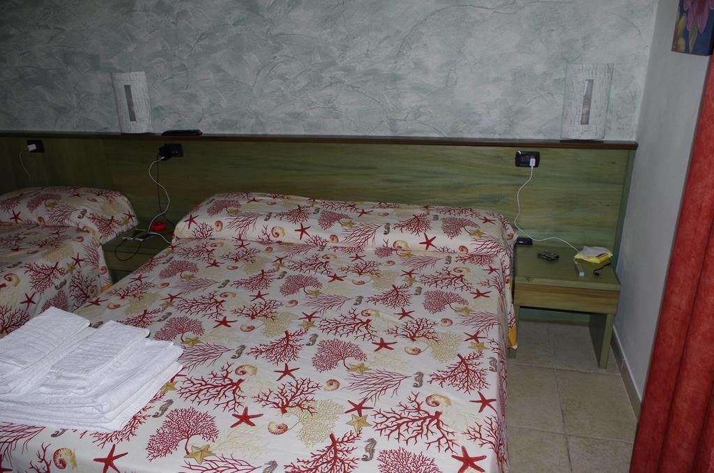 Villa Arneide Bed And Breakfast Torre Lapillo Exterior foto