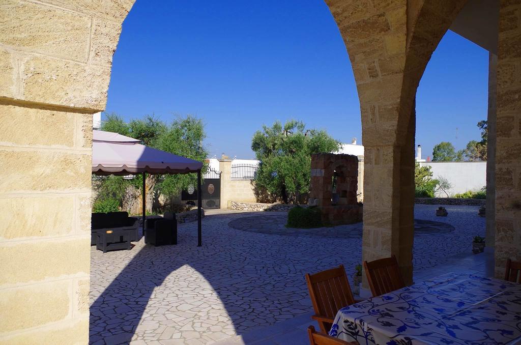 Villa Arneide Bed And Breakfast Torre Lapillo Exterior foto