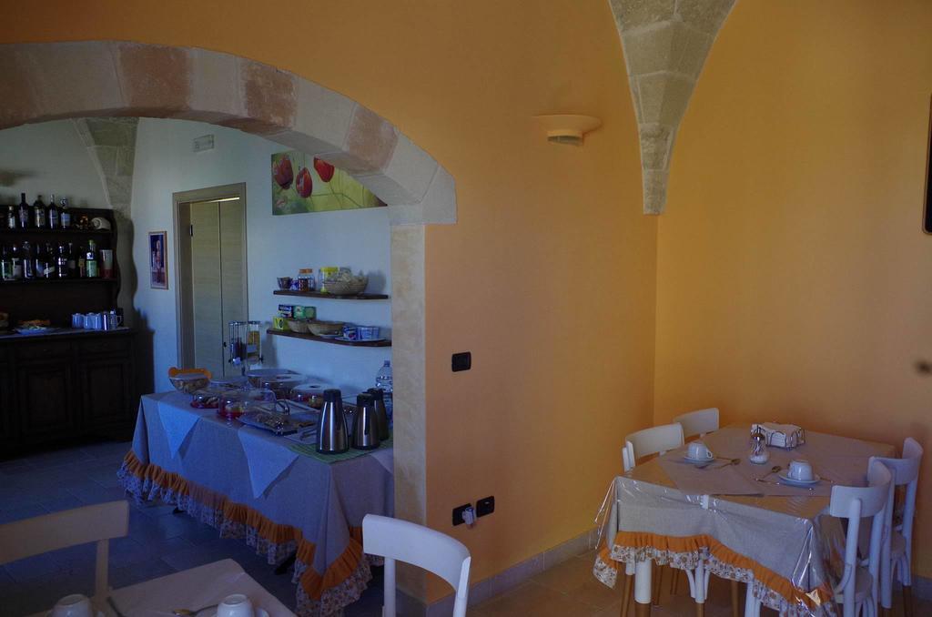 Villa Arneide Bed And Breakfast Torre Lapillo Exterior foto