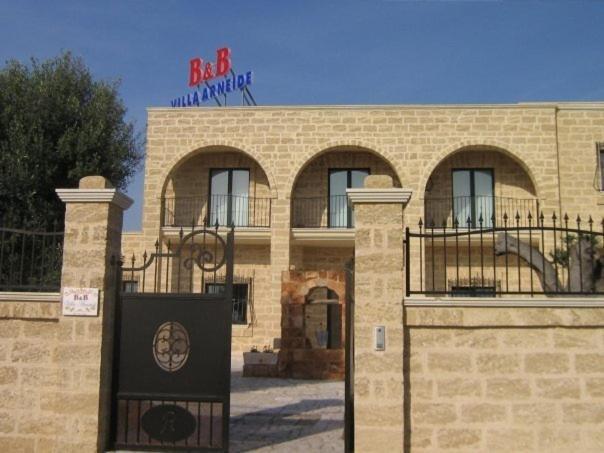 Villa Arneide Bed And Breakfast Torre Lapillo Exterior foto