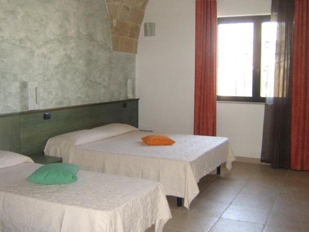 Villa Arneide Bed And Breakfast Torre Lapillo Habitación foto