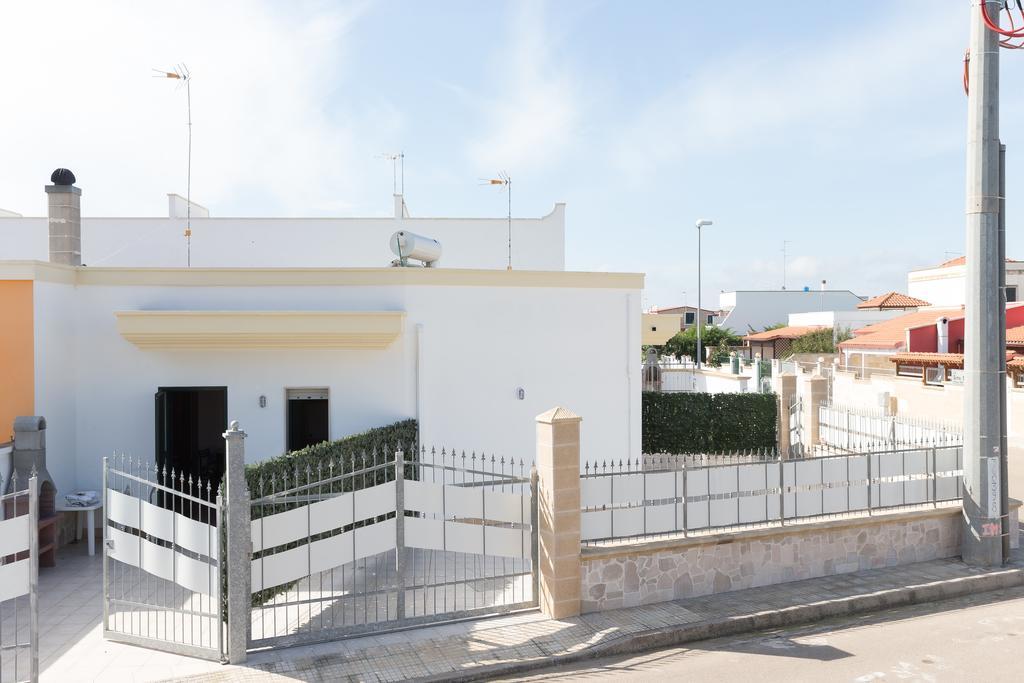 Villa Arneide Bed And Breakfast Torre Lapillo Exterior foto